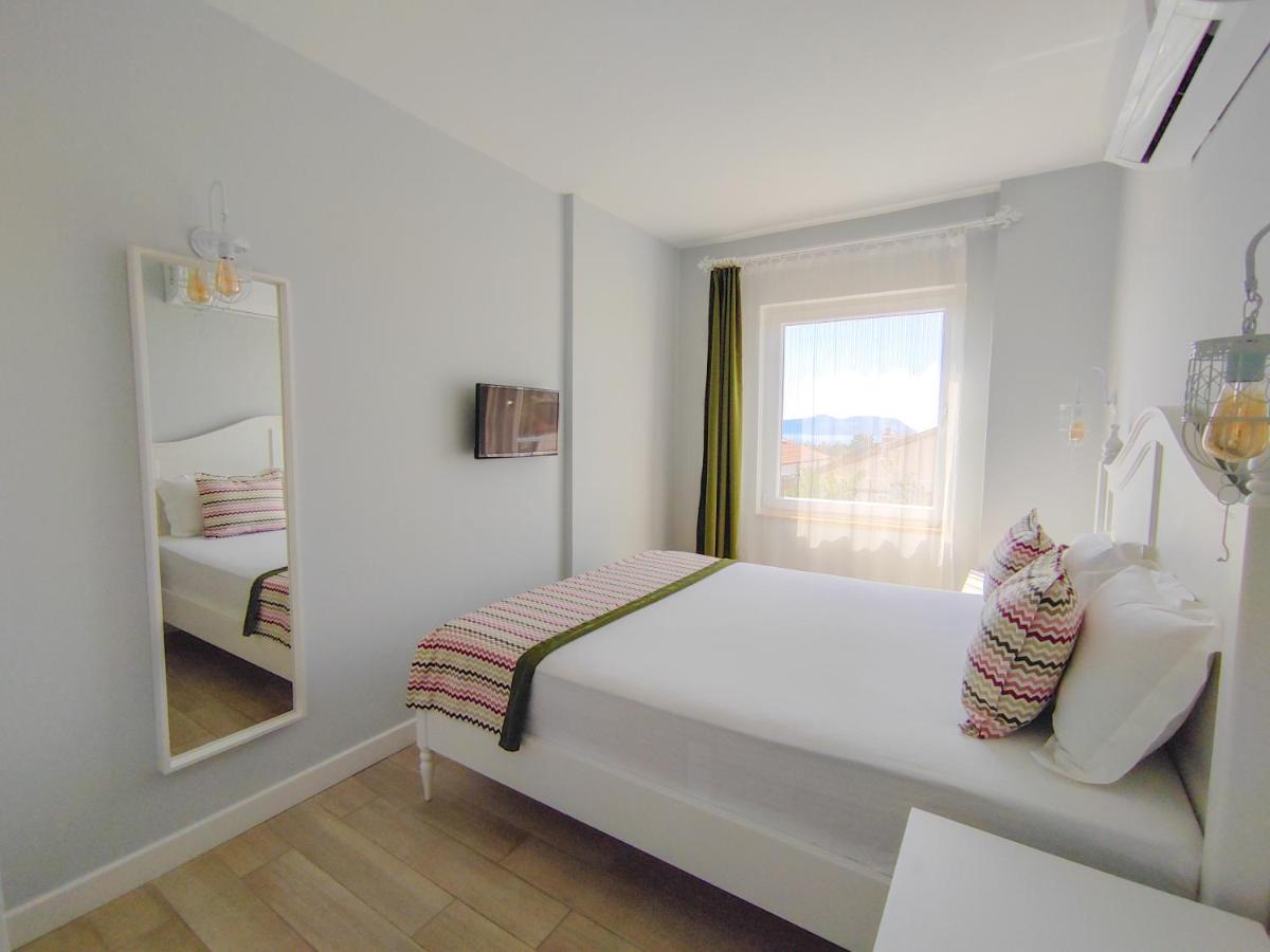 Mavi Kiyi Suites Kaş Eksteriør bilde